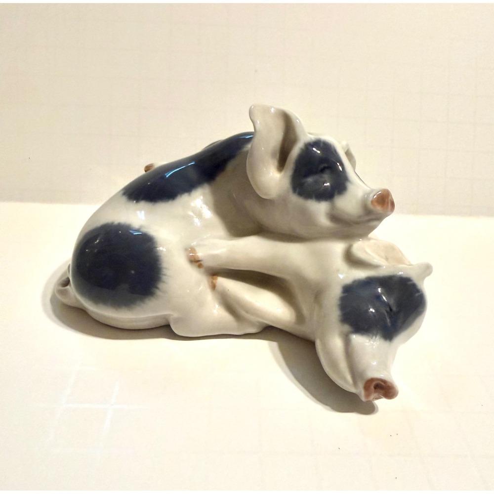 Royal Copenhagen Denmark Sleeping  Pigs Porcelain Figurine #683